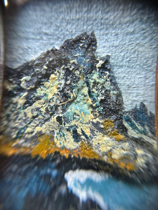 Wood Pendant Series / Volume Mountains Iceland - 1.131