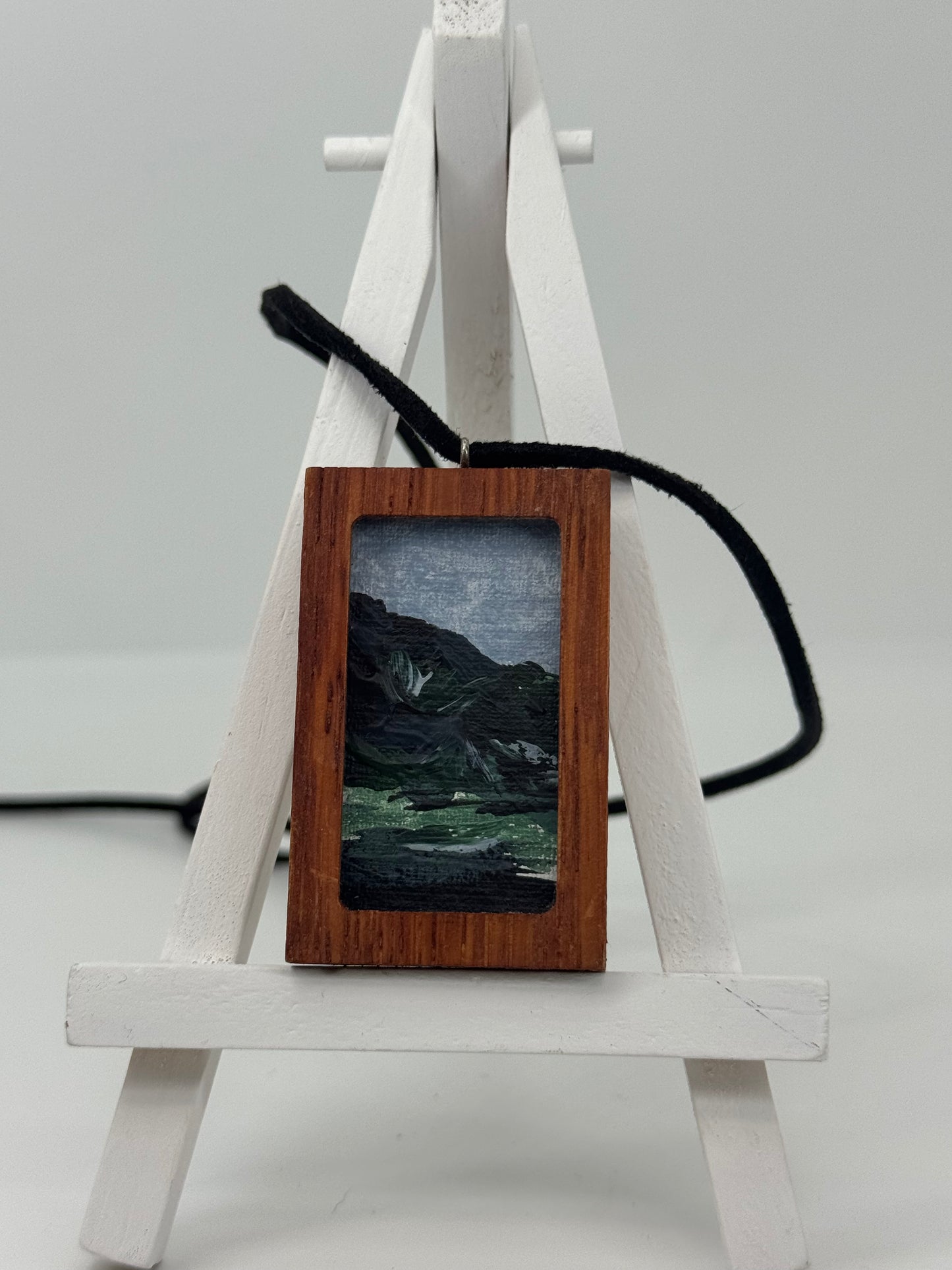 Wood Pendant Series / Carpathian - 2.078
